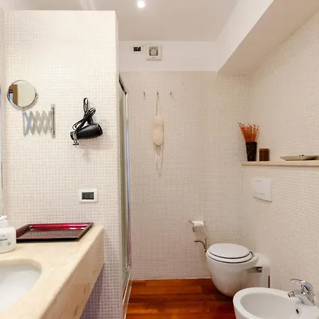 Joivy Inviting Flat With Garden And Sea View In Appartement
