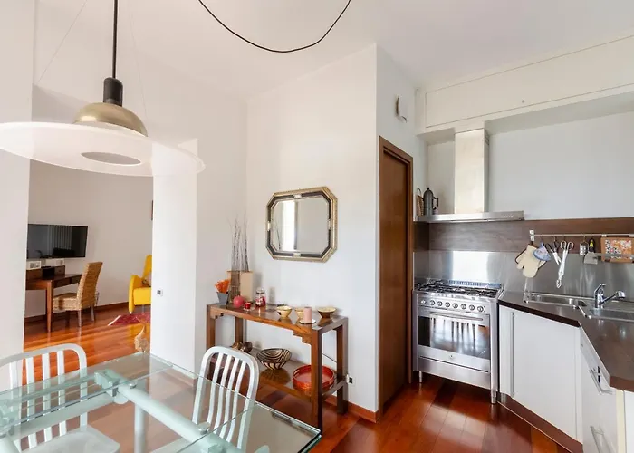 Appartement Joivy Inviting Flat With Garden And Sea View In *