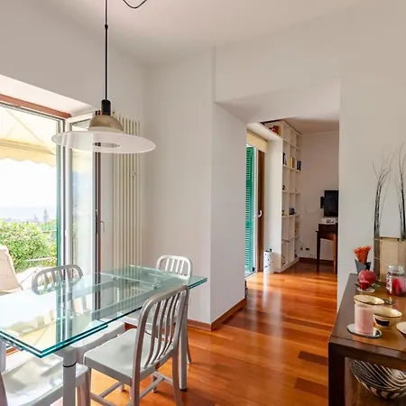 דירה Joivy Inviting Flat With Garden And Sea View In