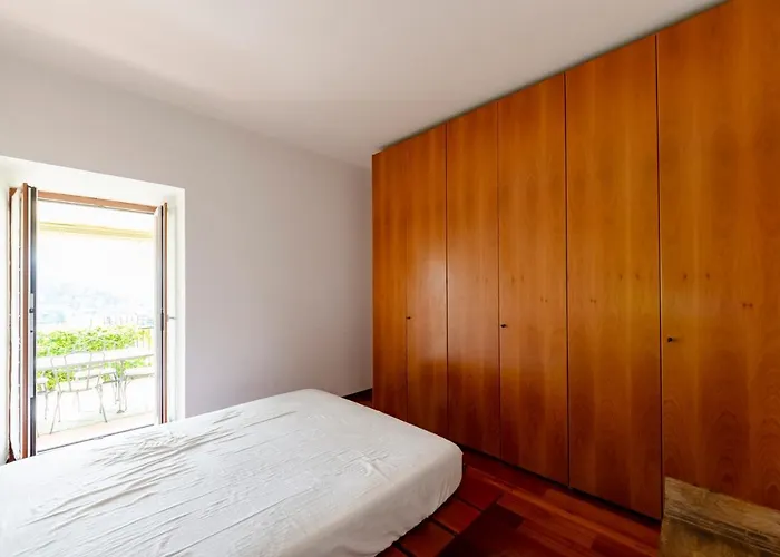 Joivy Inviting Flat With Garden And Sea View In Apartmán Rapallo