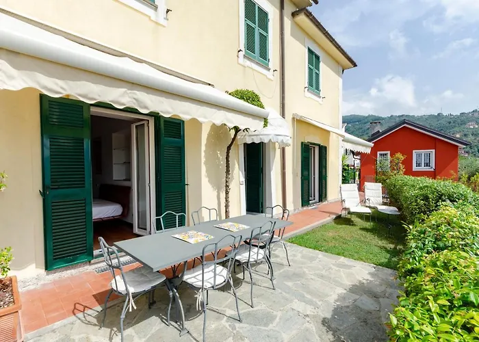 Joivy Inviting Flat With Garden And Sea View In Rapallo