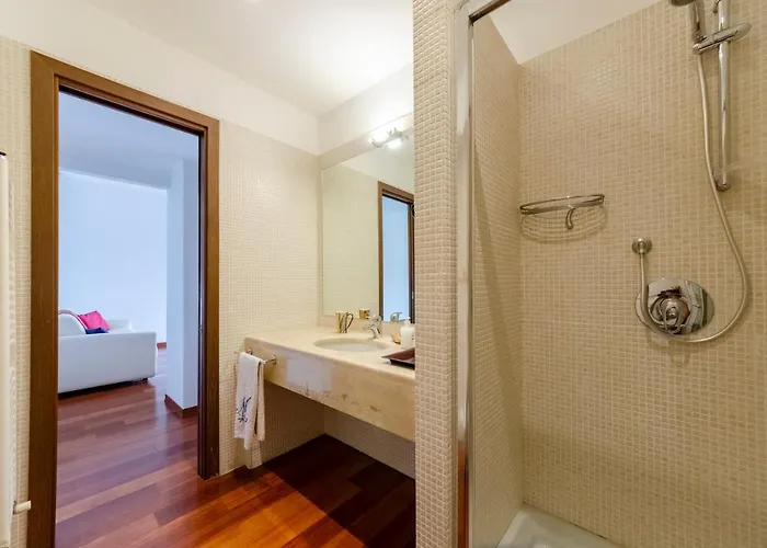 Joivy Inviting Flat With Garden And Sea View In Apartamento *