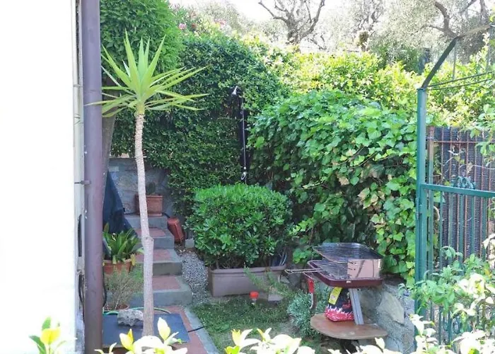 Joivy Inviting Flat With Garden And Sea View In * Rapallo